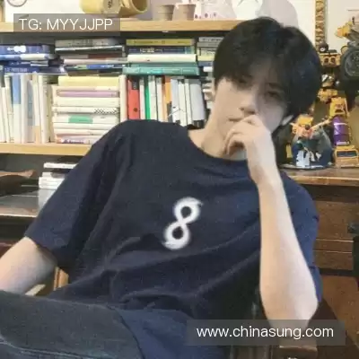 庞眉